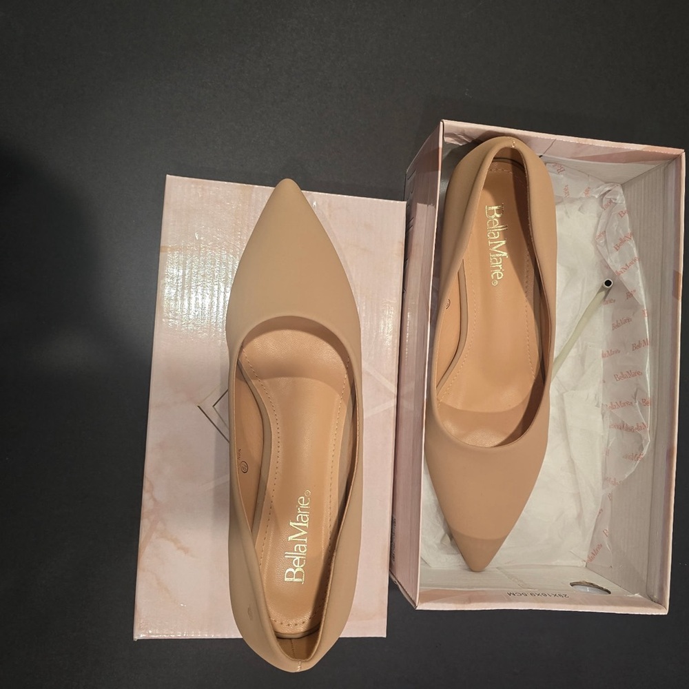 Bella Marie Women's Tan Shoes